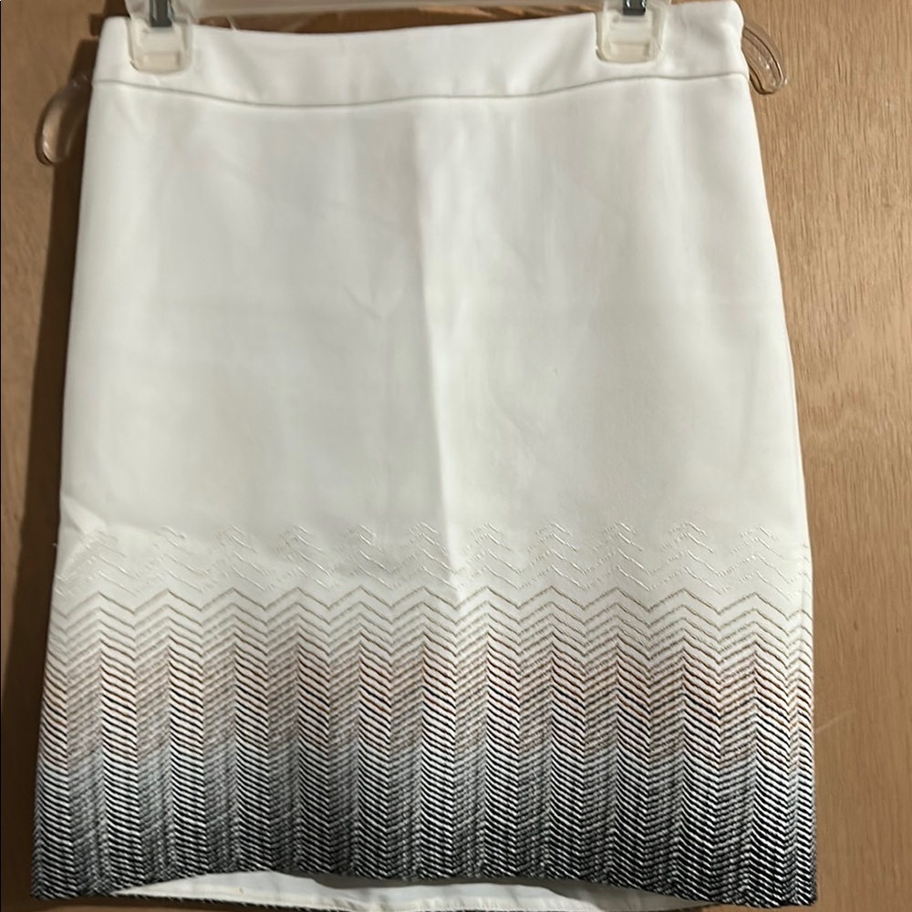 White House Black Market White and Gray Mini Pencil Skirt